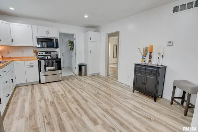 $137,000 | 904 West Vandever Street, Taylorville, IL 62568