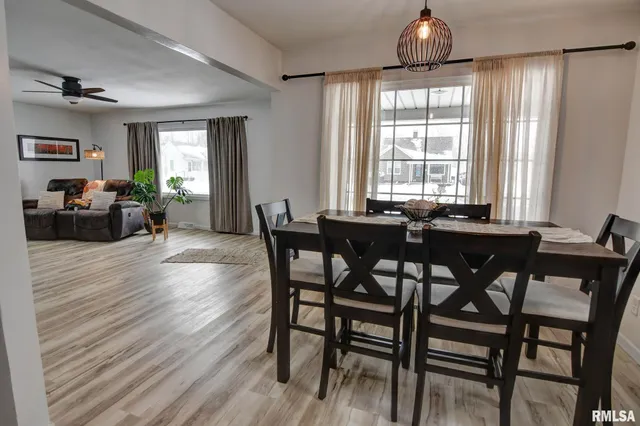 $137,000 | 904 West Vandever Street, Taylorville, IL 62568