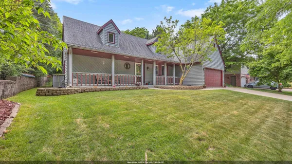 $459,900 | 715 Hawthorn Drive, West Bend, WI 53095