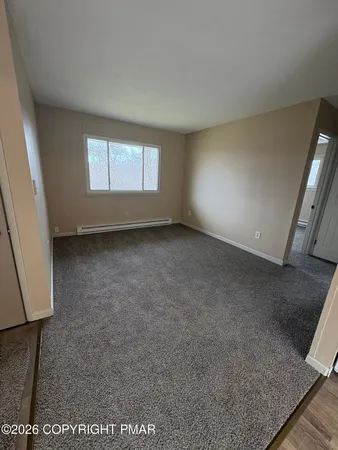 $1,450 | 219 Joy, Unit 201, Sciota, PA 18354
