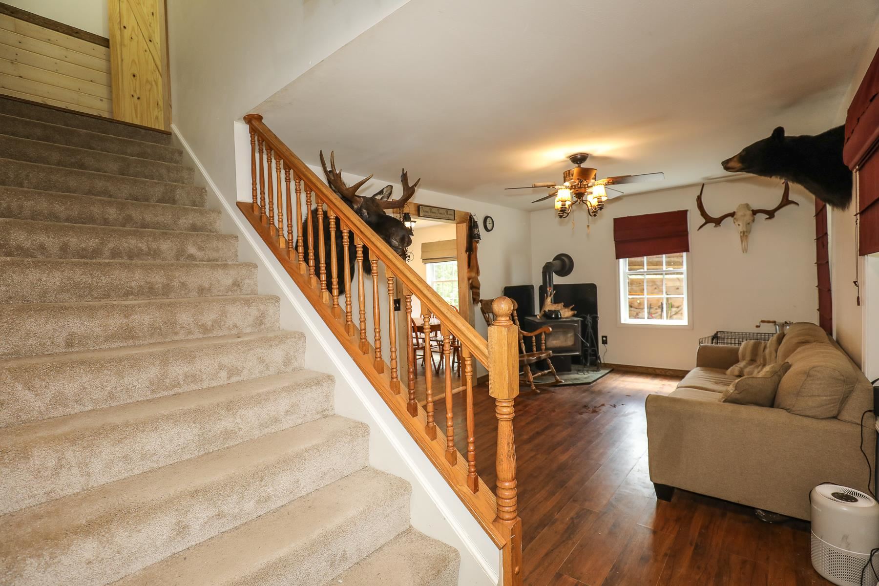 466 Mountain Road Gilmanton, NH 03837 - Photo 4 of 19 Gallery Image 4