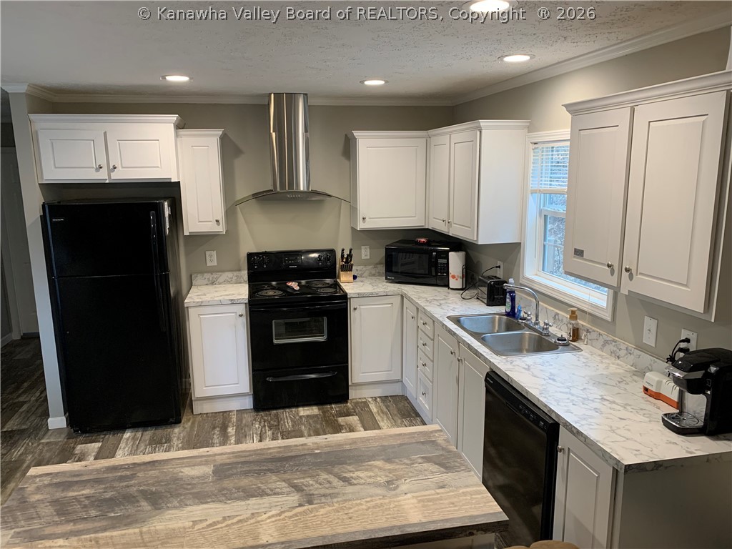 911 Lick Branch Road Poca, WV 25159 - Photo 2 of 24 Gallery Image 2