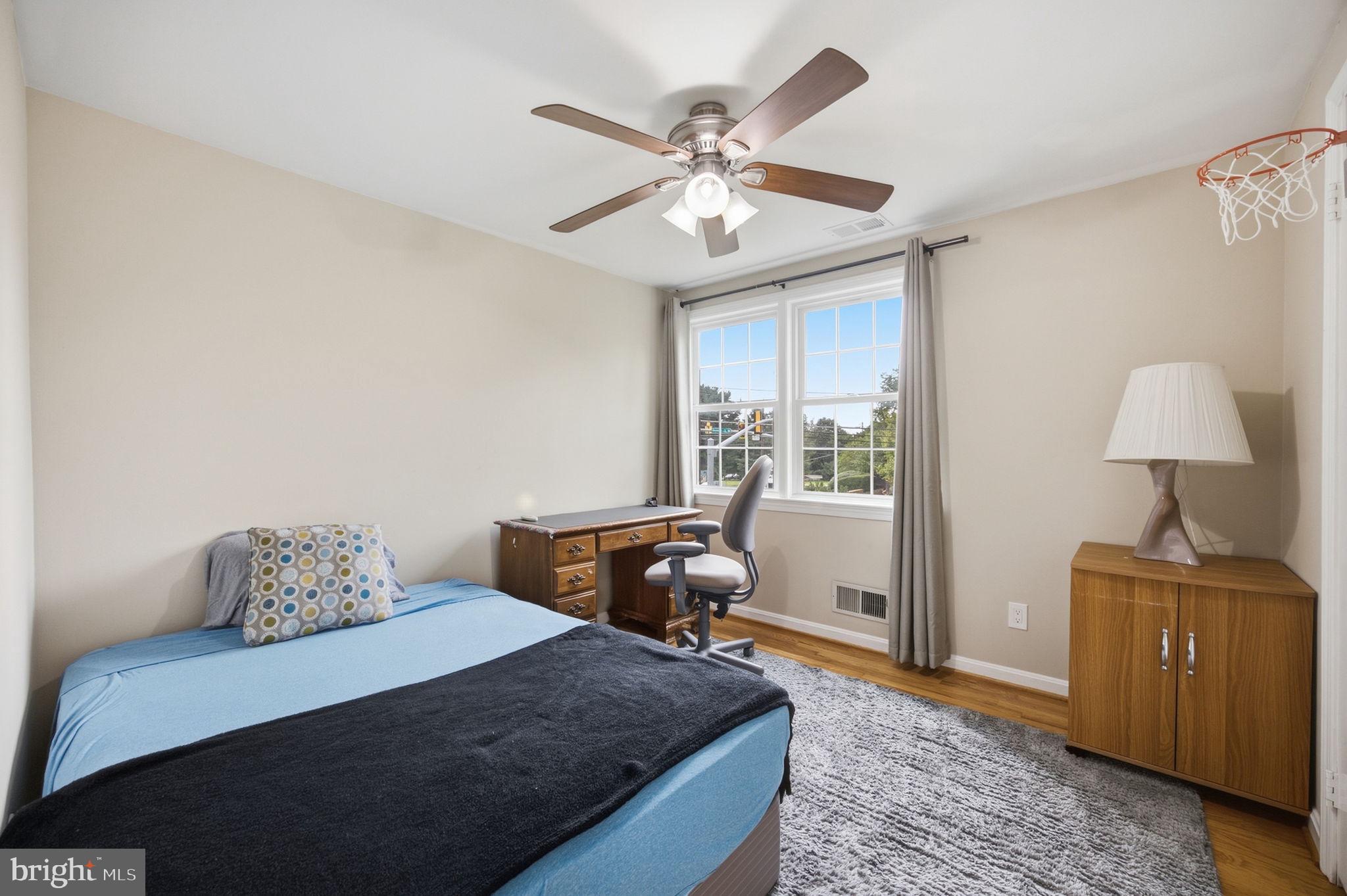 8001 Postoak Road Potomac, MD 20854 - Photo 25 of 57 Gallery Image 25