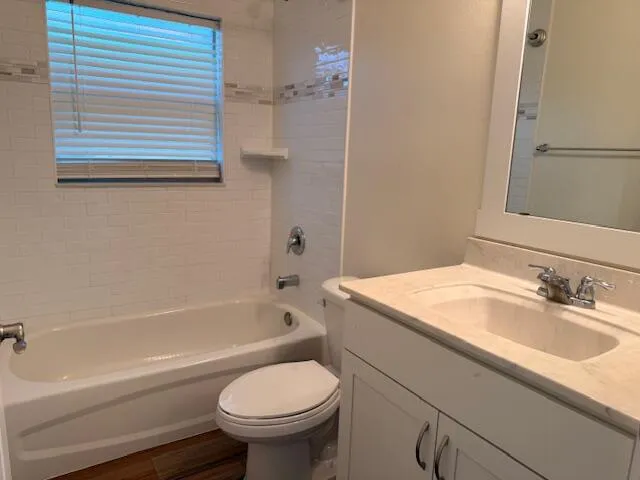 $2,300 | 8206 Penny Lane, Fort Pierce, FL 34951