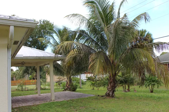 $2,300 | 8206 Penny Lane, Fort Pierce, FL 34951