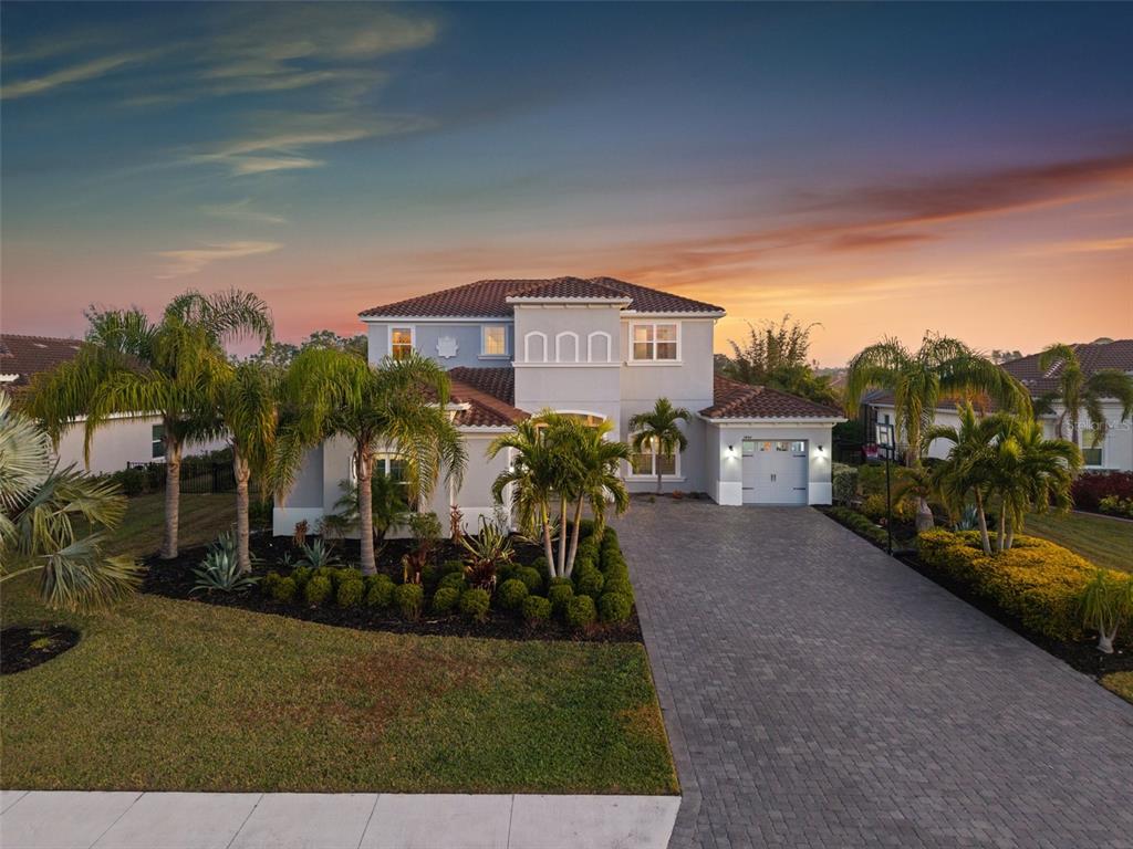 7484 Ripetta Street Sarasota, FL 34240 - Photo 3 of 59