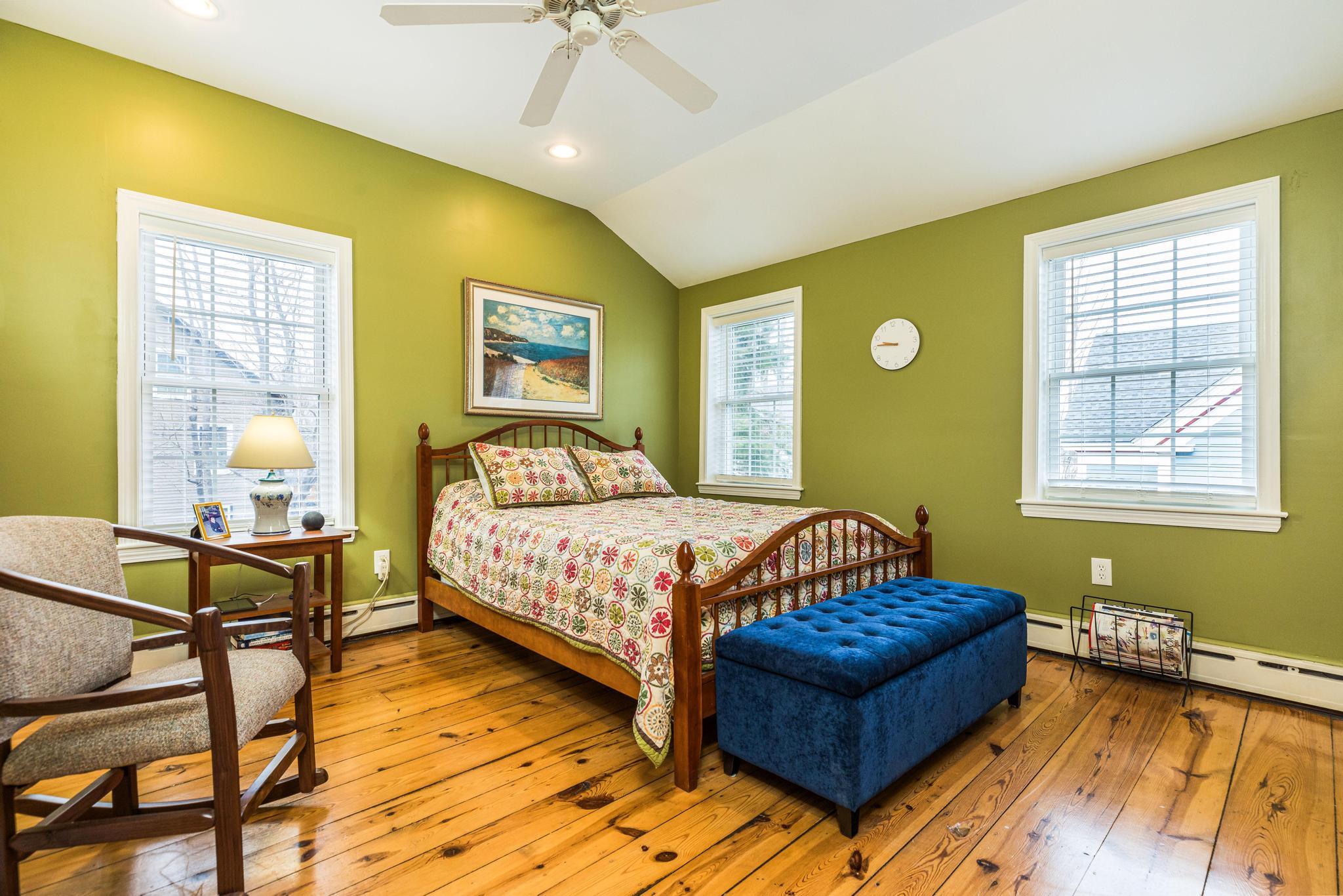 54 Goodwin Street South Berwick, ME 03908 - Photo 16 of 18 54 Goodwin St upstairs bed