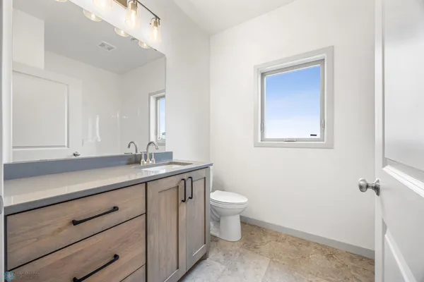 $399,900 | 10218 73rd Street South, Horace, ND 58047
