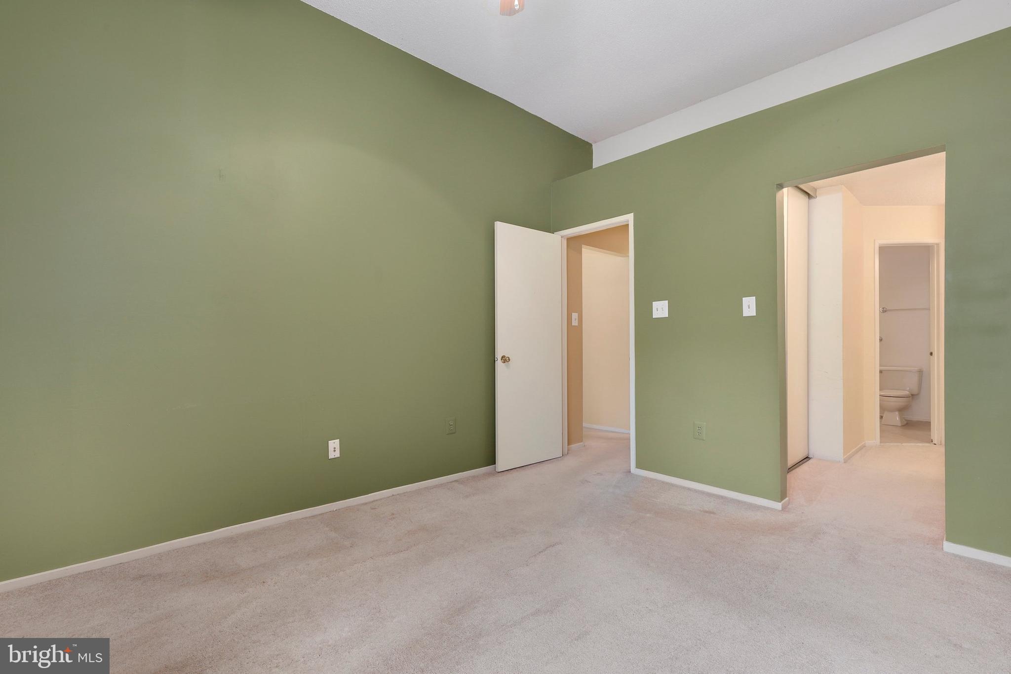 1940 Villaridge Drive Reston, VA 20191 - Photo 24 of 37 Gallery Image 24