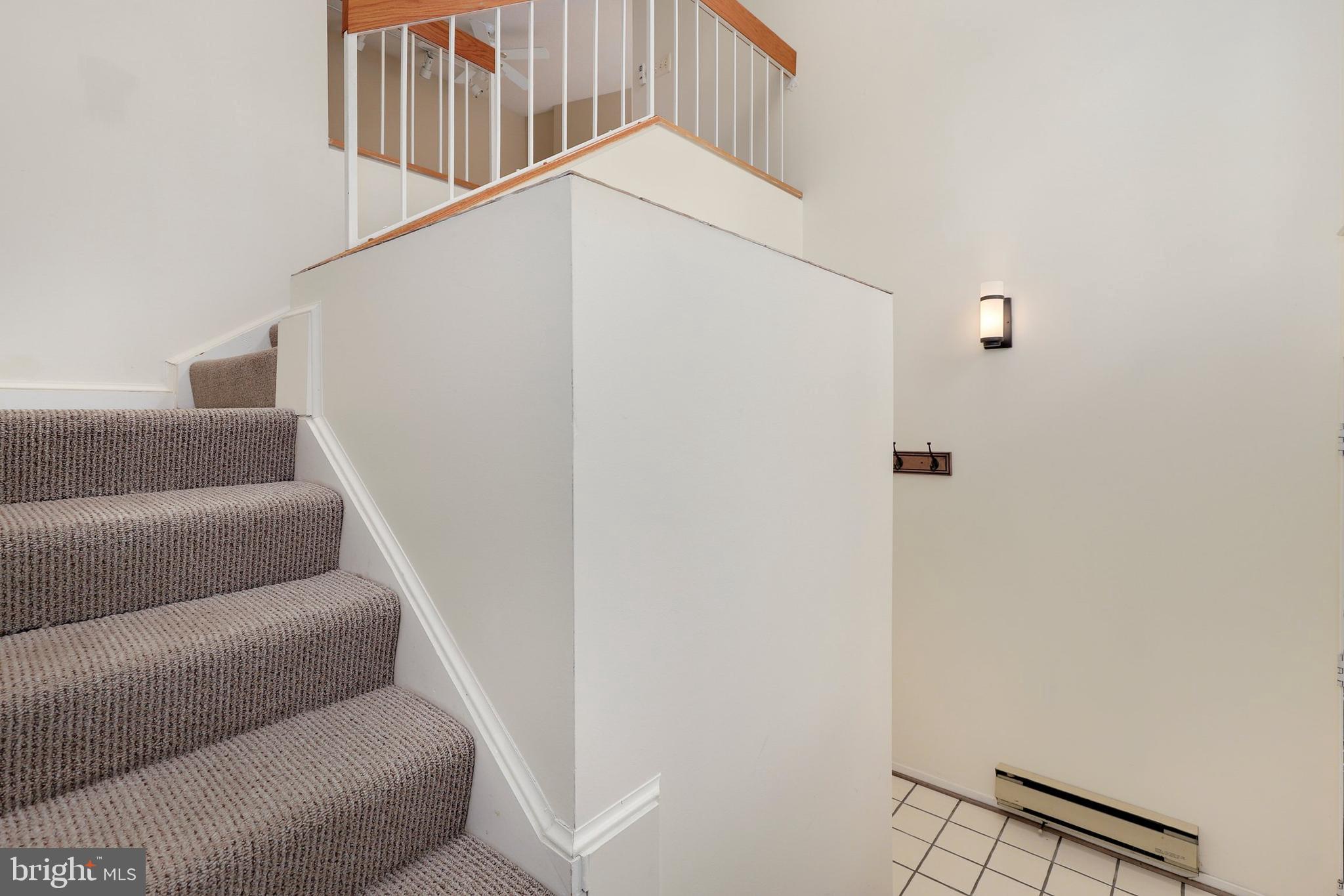 1940 Villaridge Drive Reston, VA 20191 - Photo 4 of 37 Gallery Image 4