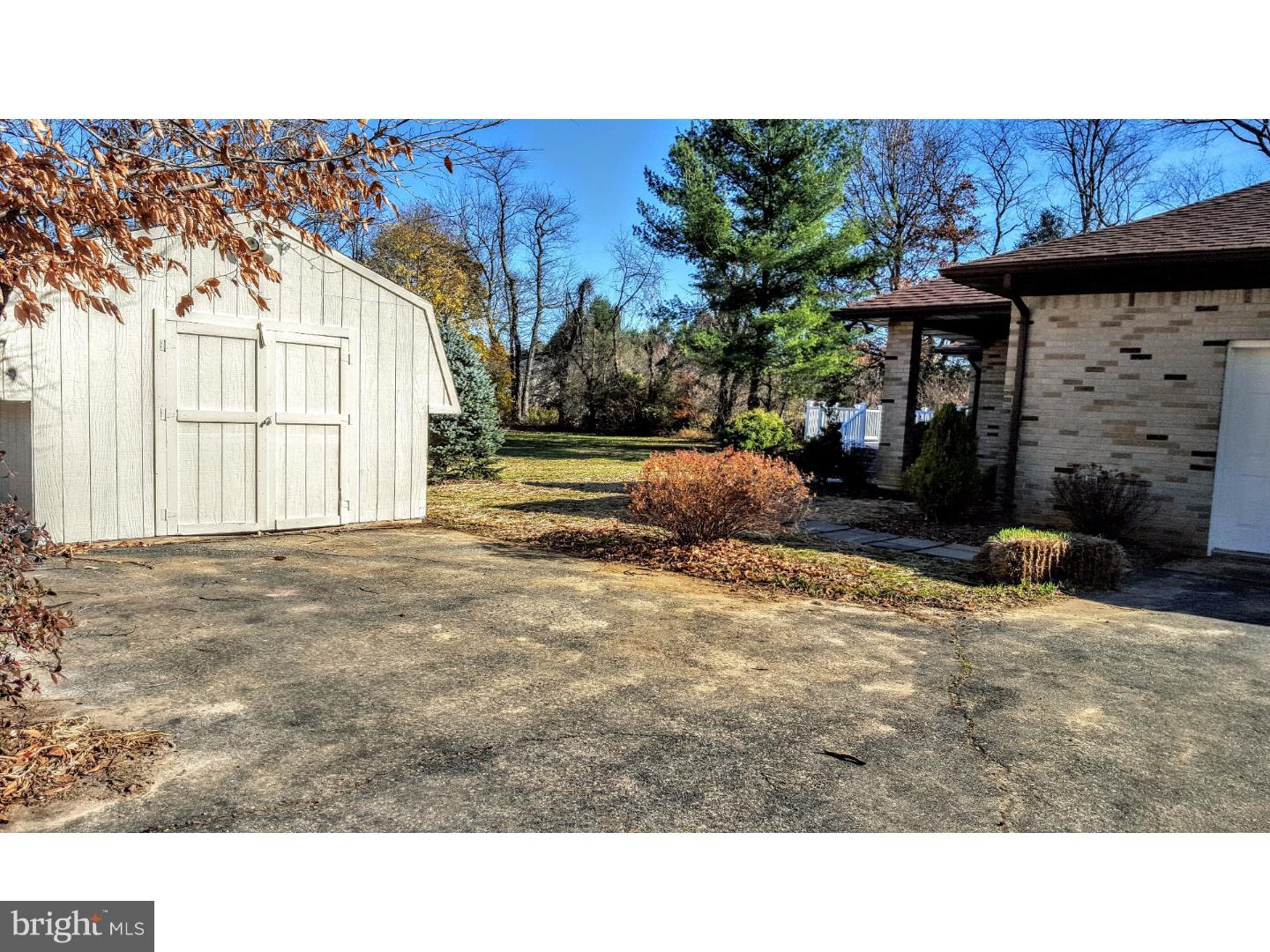 81 White Pine Road Chesterfield, NJ 08515 - Photo 10 of 25