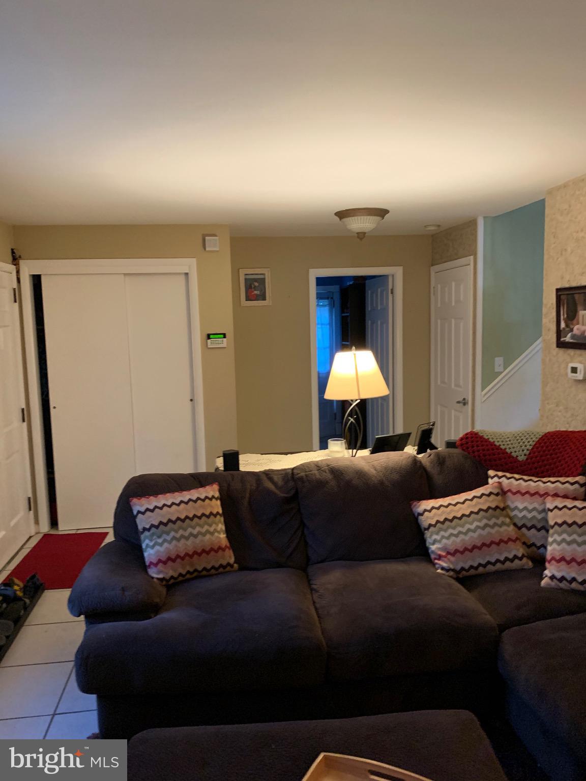 132 Meadowlark Road Stratford, NJ 08084 - Photo 4 of 30 Living Room