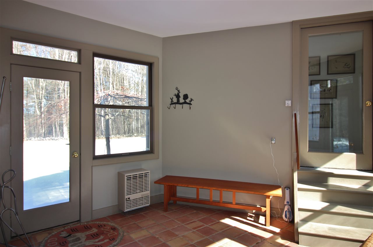 390 Dogford Road Hanover, NH 03750 - Photo 11 of 33
