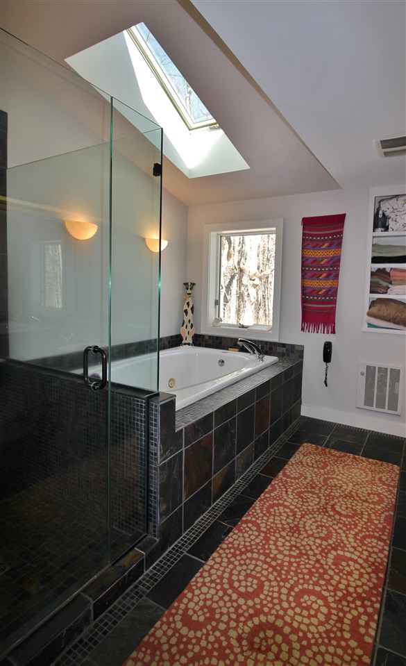 390 Dogford Road Hanover, NH 03750 - Photo 16 of 33
