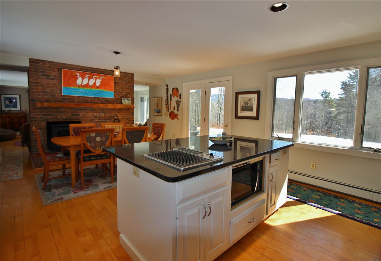 390 Dogford Road Hanover, NH 03750 - Photo 7 of 33