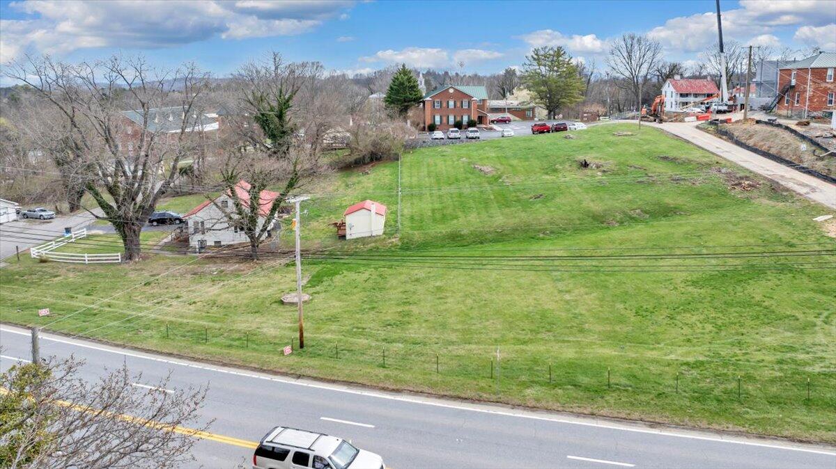 0 Federal Street Fincastle, VA 24090 - Photo 14 of 28 a view of a field with of houses