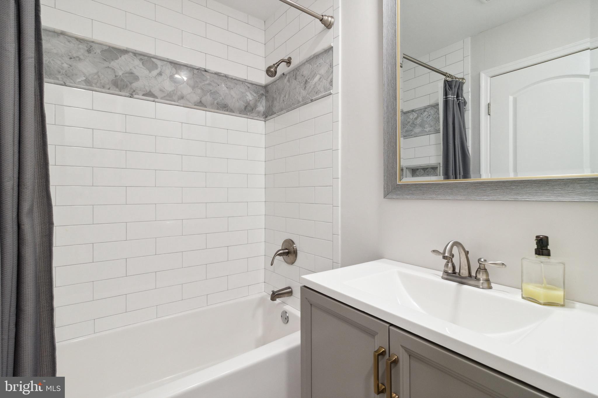 640 Deer Park Road Westminster, MD 21157 - Photo 25 of 35 Beautiful Updated Full Hall Bathroom