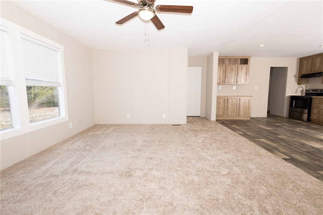788 Boysenberry Road Somerville, TX 77879 - Photo 9 of 25 Gallery Image 9