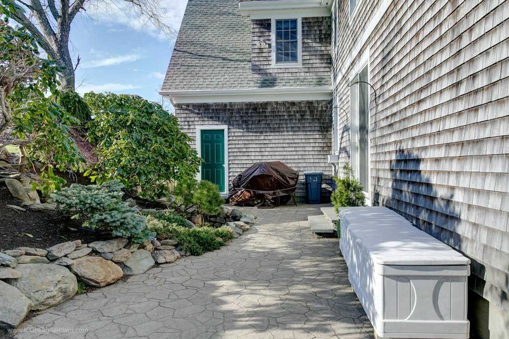 144 Prospect Farm Road Portsmouth, RI 02871 - Photo 5 of 49 Gallery Image 5
