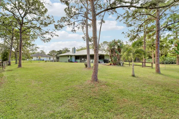 $699,000 | 10173 150th Court North, Jupiter Farms, FL 33478