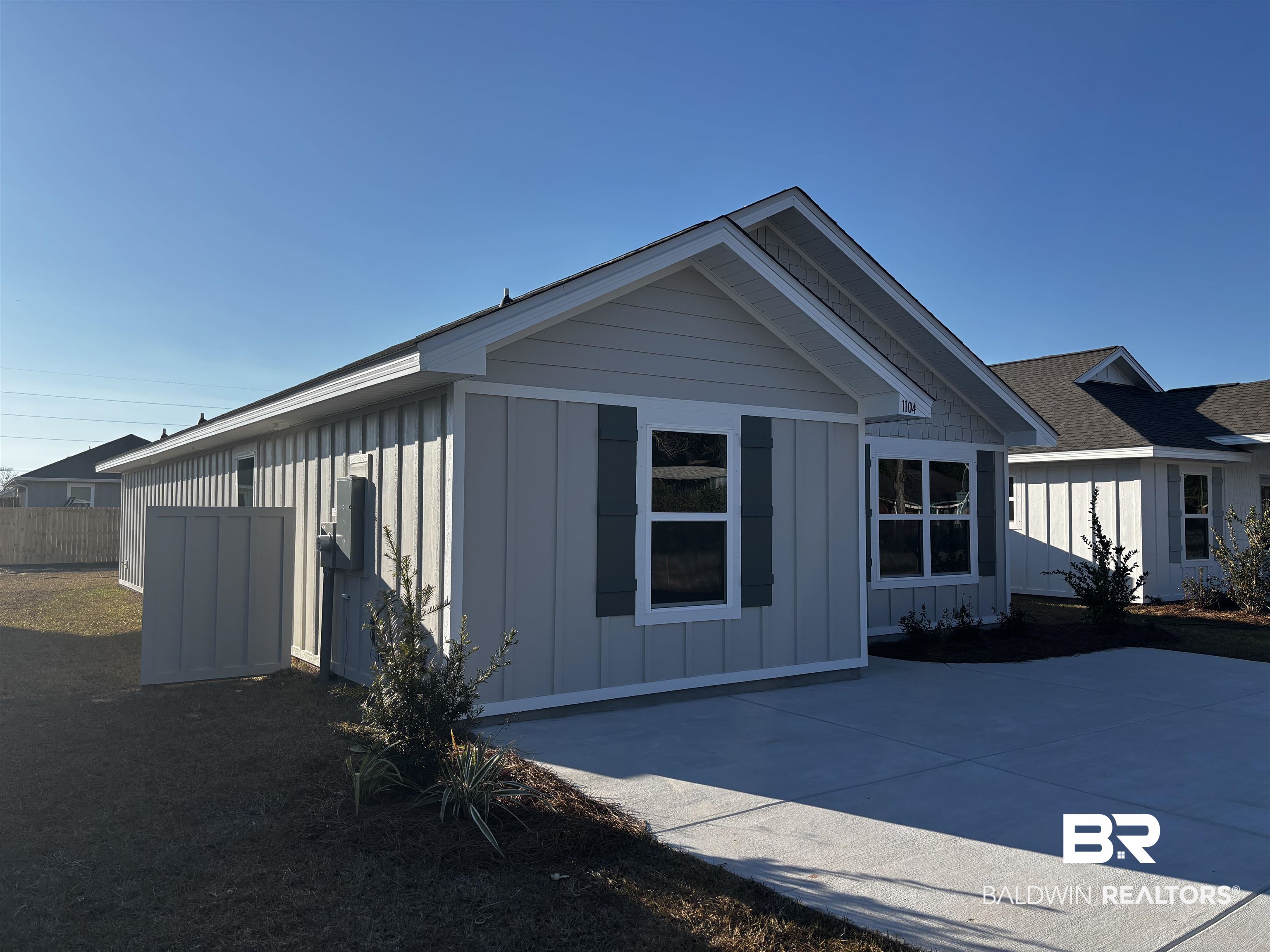 1104 South Bay Street Foley, AL 36535 - Photo 1 of 42