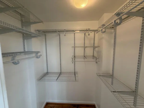 $2,500 | 4201 Cherry Hill Road, Unit 302, Arlington, VA 22207