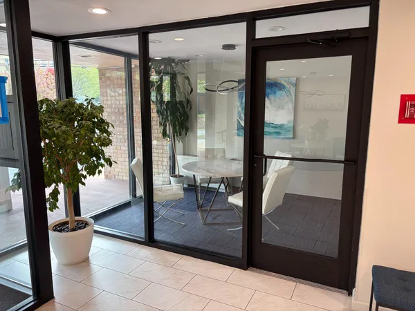 $2,500 | 4201 Cherry Hill Road, Unit 302, Arlington, VA 22207