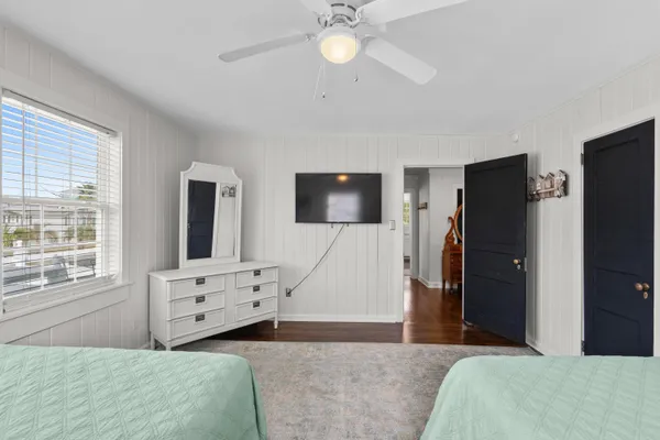 $1,080,000 | 668 South Waccamaw Drive, Murrells Inlet, SC 29576