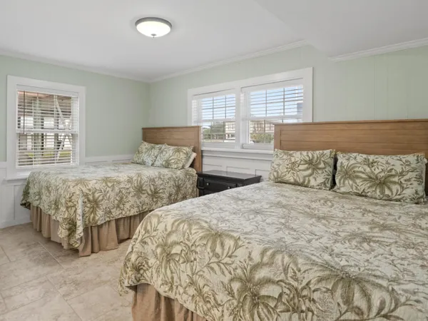 $1,080,000 | 668 South Waccamaw Drive, Murrells Inlet, SC 29576