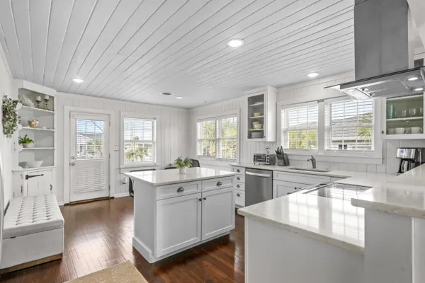 $1,080,000 | 668 South Waccamaw Drive, Murrells Inlet, SC 29576