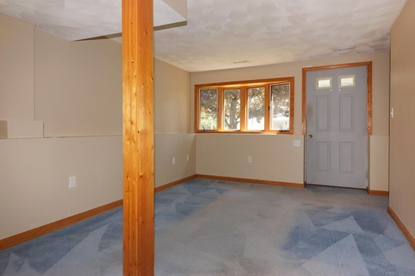 15 Jackson Road Burlington, MA 01803 - Photo 14 of 21 Gallery Image 14