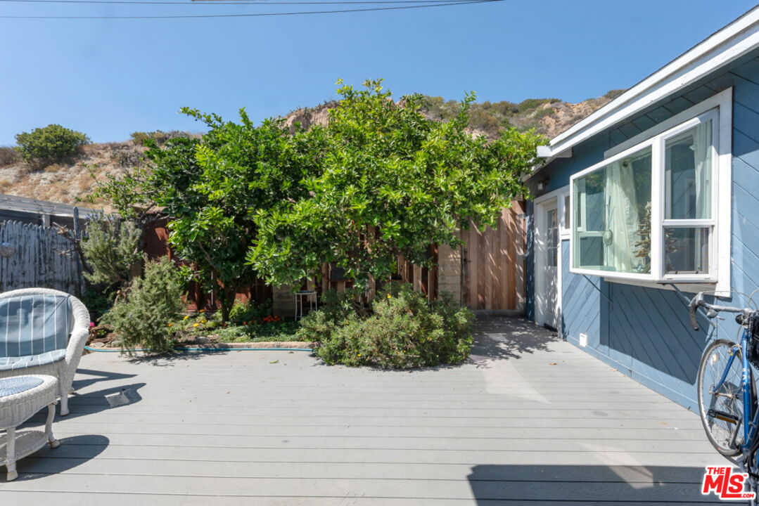 24528 Malibu Road Malibu, CA 90265 - Photo 10 of 68