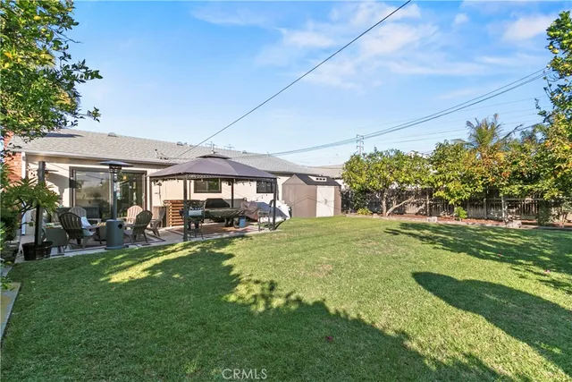 $1,198,000 | 8572 Arnett Drive, Huntington Beach, CA 92647