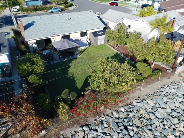 $1,198,000 | 8572 Arnett Drive, Huntington Beach, CA 92647