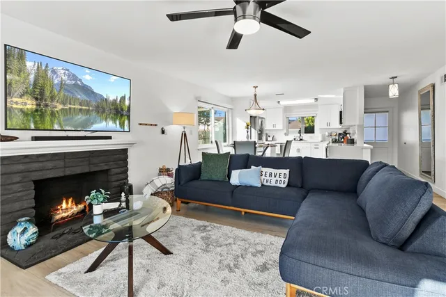 $1,198,000 | 8572 Arnett Drive, Huntington Beach, CA 92647