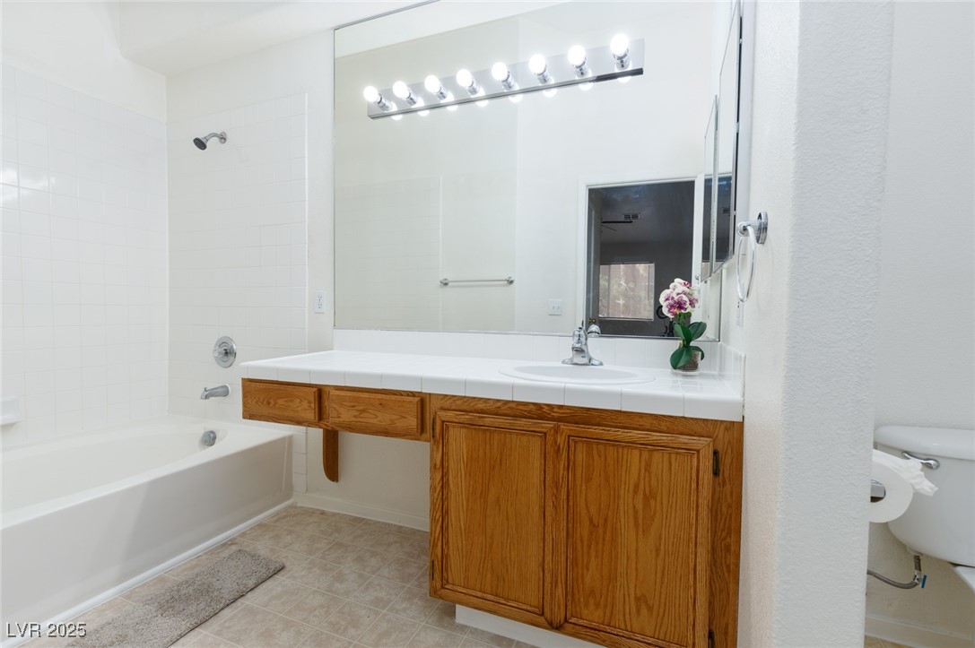 2110 Los Feliz Street, Unit 2034 Las Vegas, NV 89156 - Photo 17 of 21