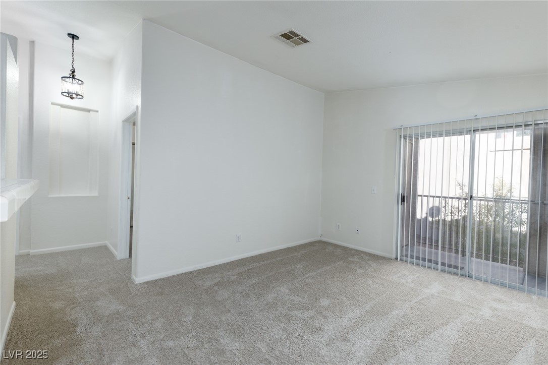 2110 Los Feliz Street, Unit 2034 Las Vegas, NV 89156 - Photo 6 of 21