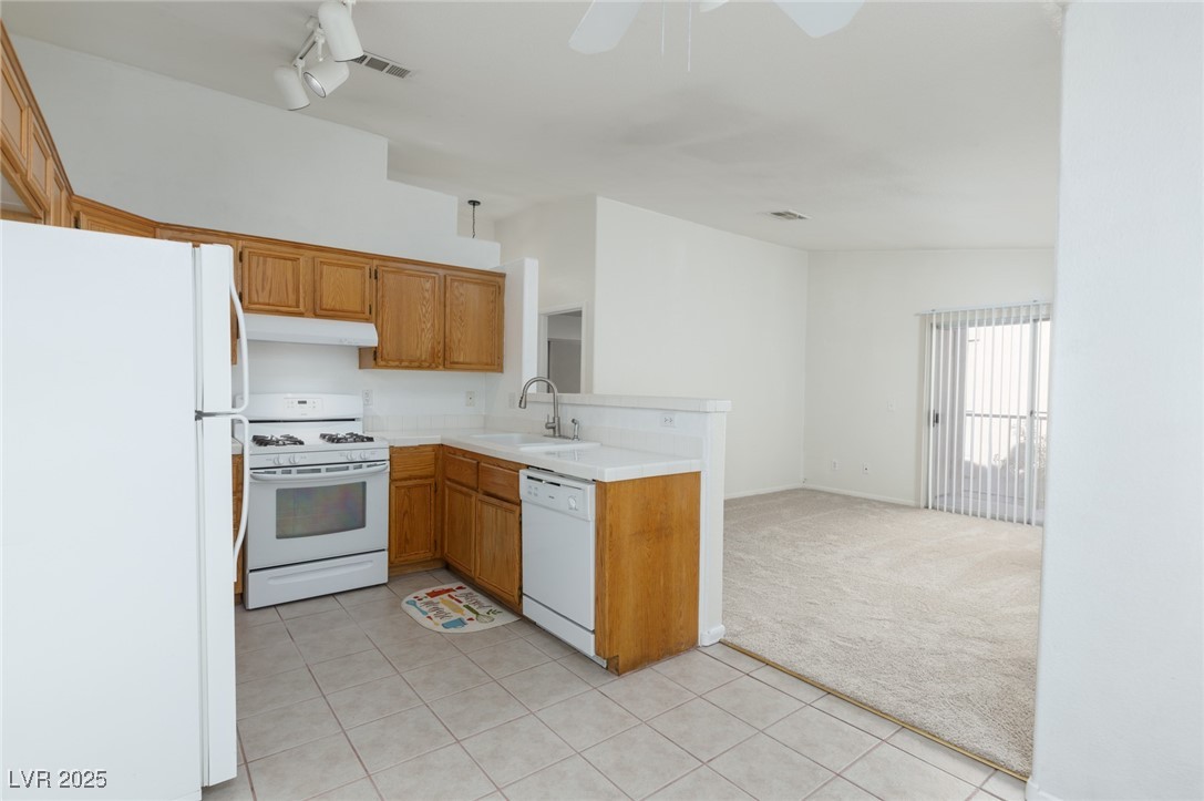 2110 Los Feliz Street, Unit 2034 Las Vegas, NV 89156 - Photo 10 of 21