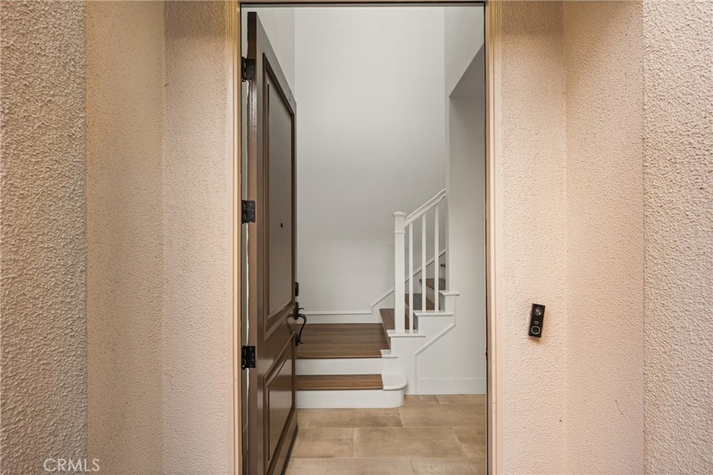 49 Kempton Irvine, CA 92620 - Photo 5 of 48