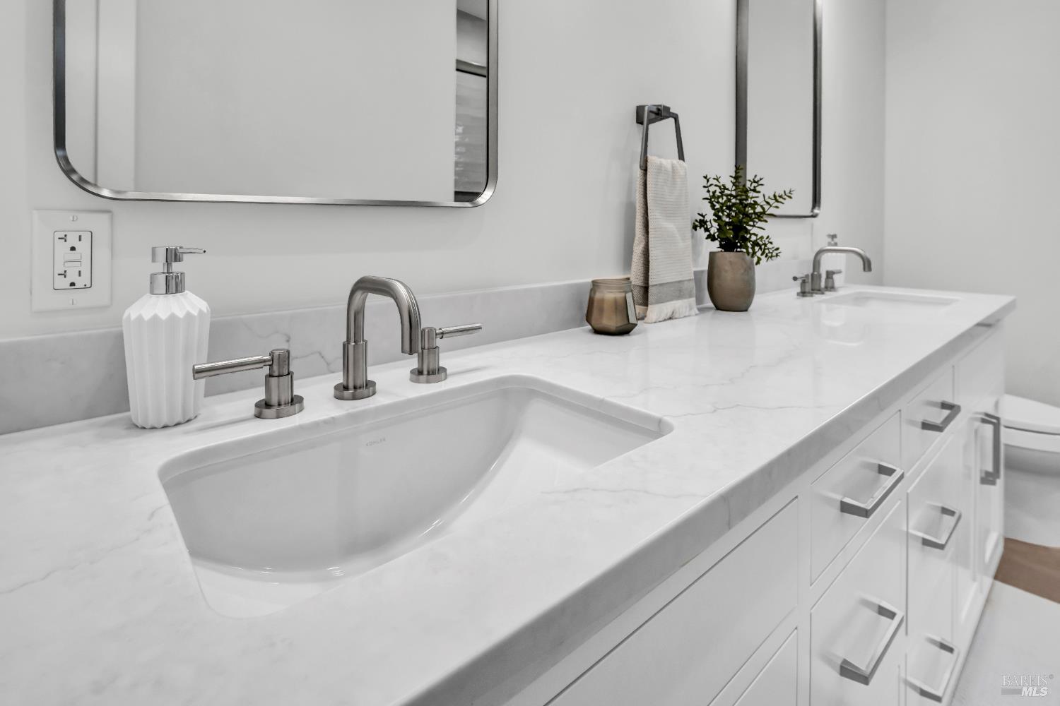 2011 Long Leaf Court Santa Rosa, CA 95403 - Photo 42 of 55 a bathroom with sink and mirror