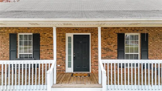a view of a entrance door of the house