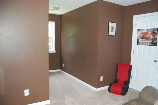 100 Lower Simmons Road Macon, GA 31220 - Photo 21 of 34 a workspace with furniture