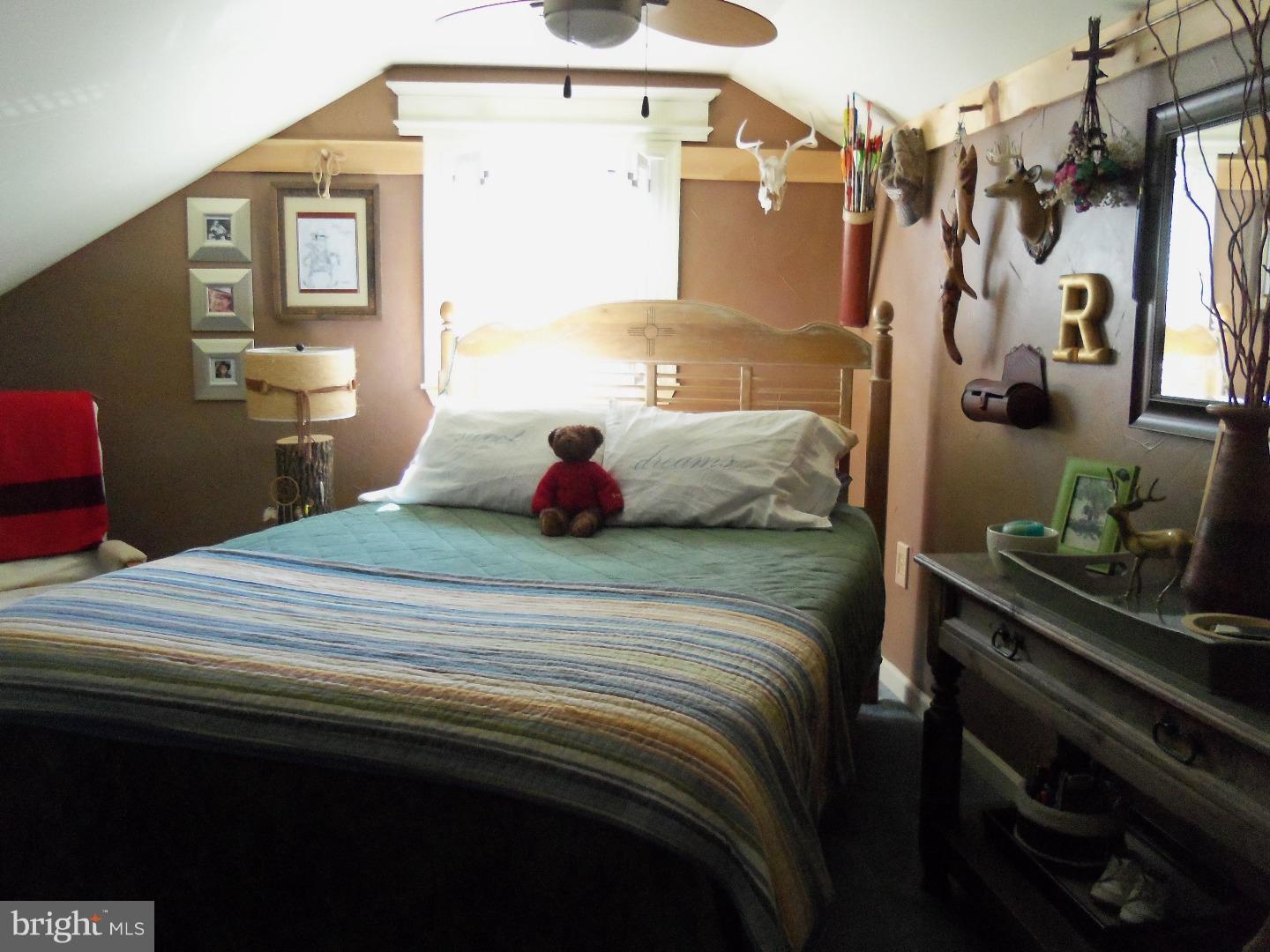 1274 Keller Road Wind Gap, PA 18091 - Photo 16 of 23 Bedroom 3