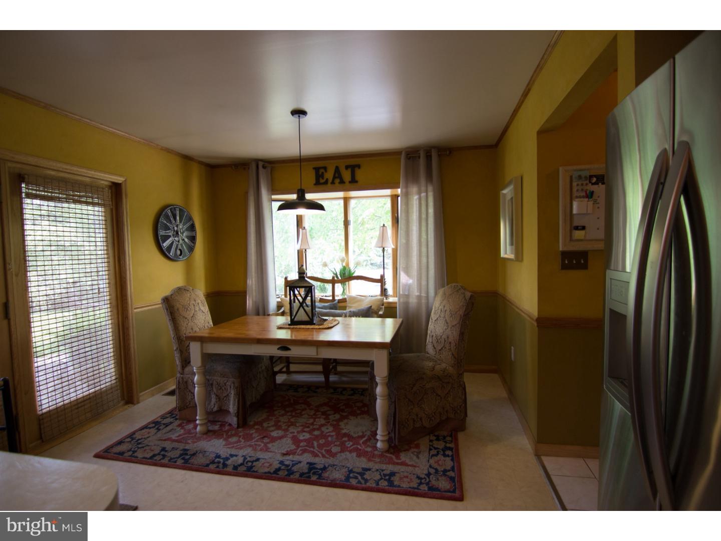 1274 Keller Road Wind Gap, PA 18091 - Photo 9 of 23 Dining Room