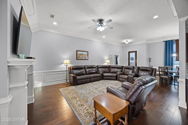 $378,000 | 25 Lamplighter Cove, Jackson, TN 38305