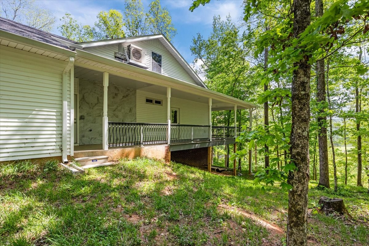 6130 Clydeton Road Waverly, TN 37185 - Photo 10 of 92 Gallery Image 10