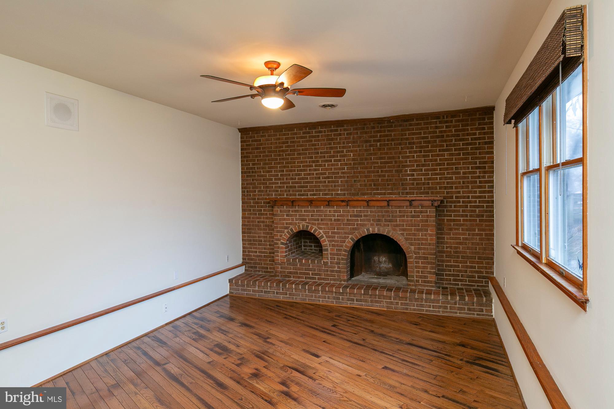 35 Grant Road Kearneysville, WV 25430 - Photo 11 of 122