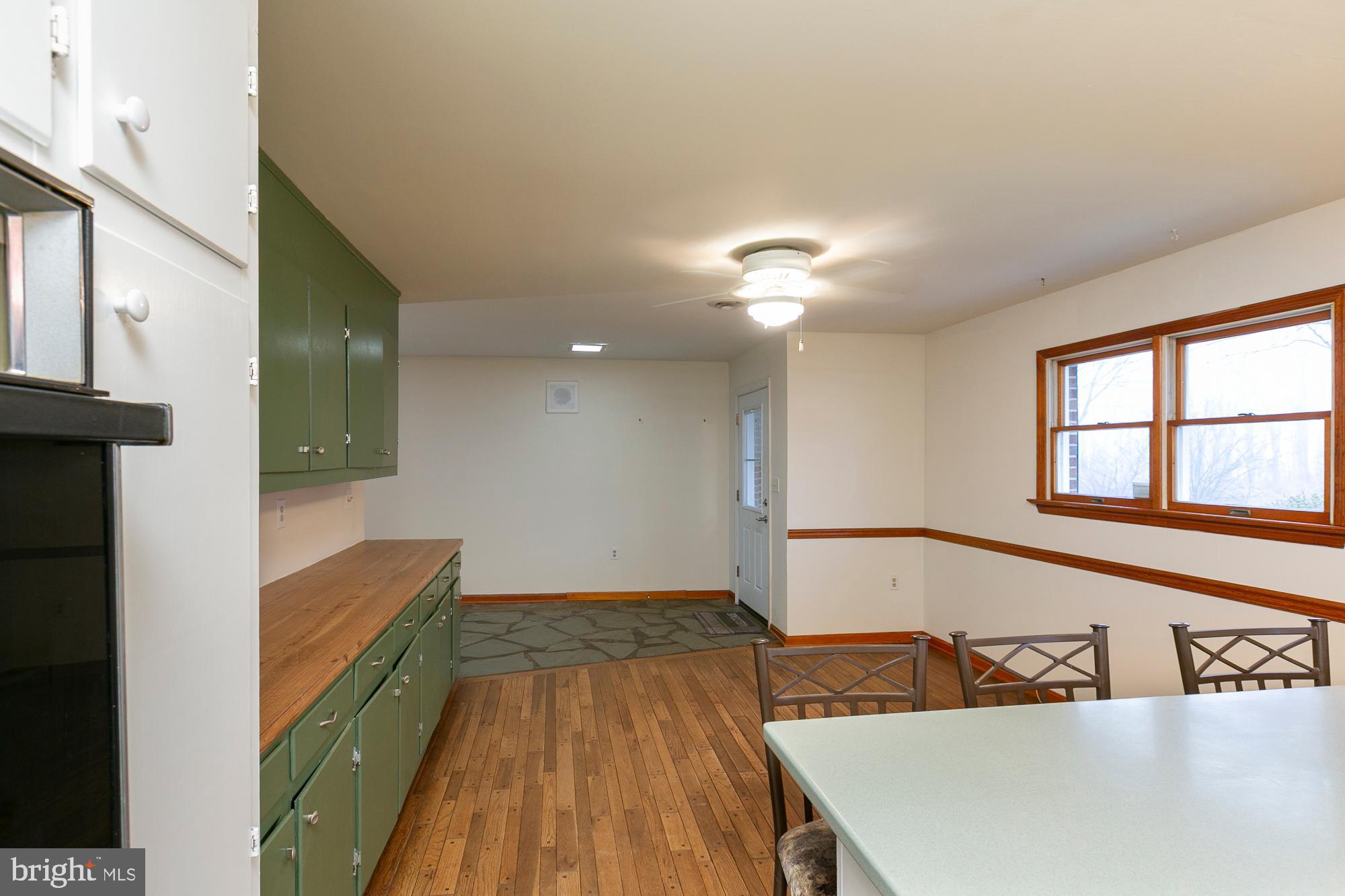 35 Grant Road Kearneysville, WV 25430 - Photo 116 of 122