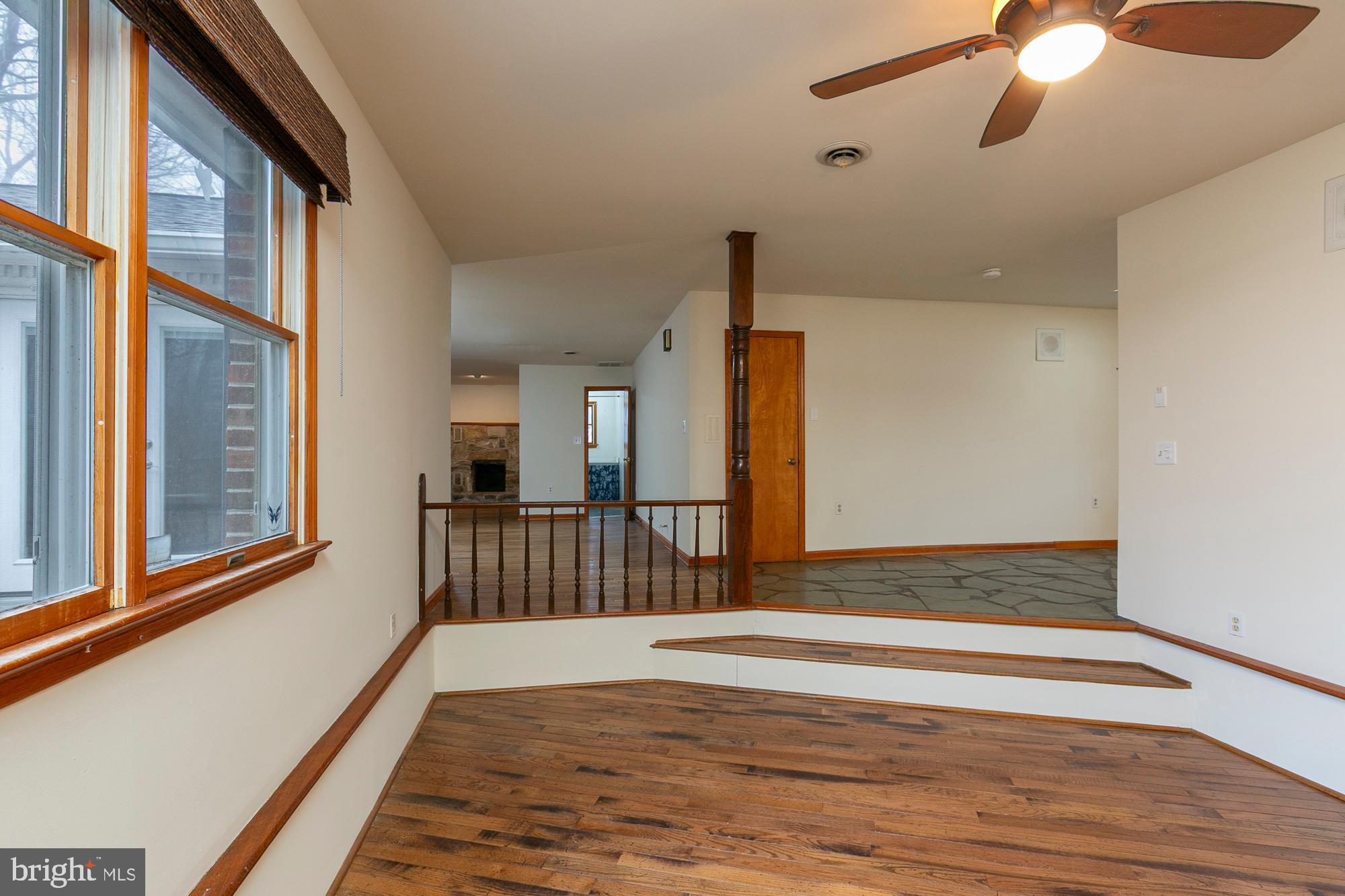 35 Grant Road Kearneysville, WV 25430 - Photo 14 of 122 a view of a interior of the house