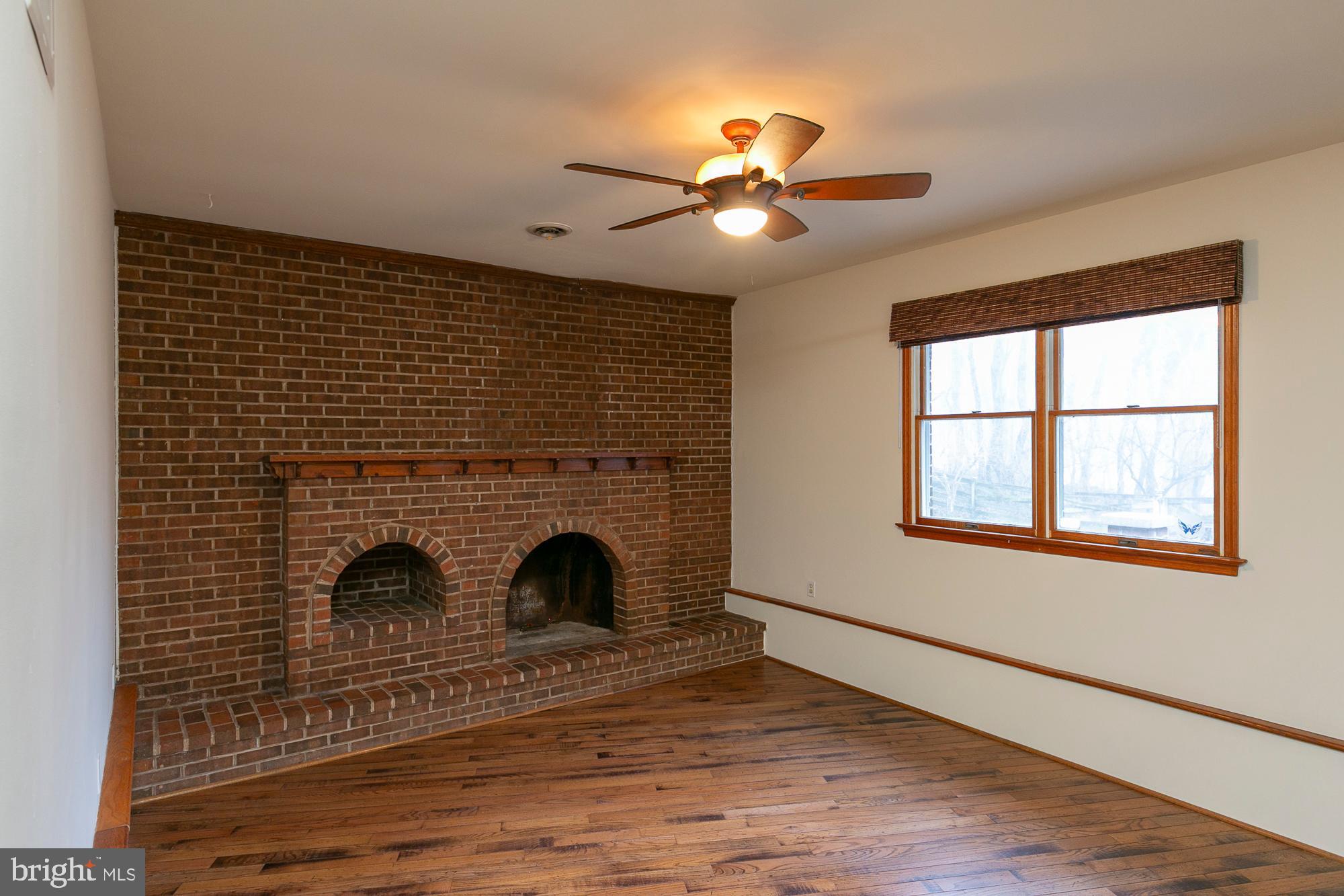 35 Grant Road Kearneysville, WV 25430 - Photo 9 of 122